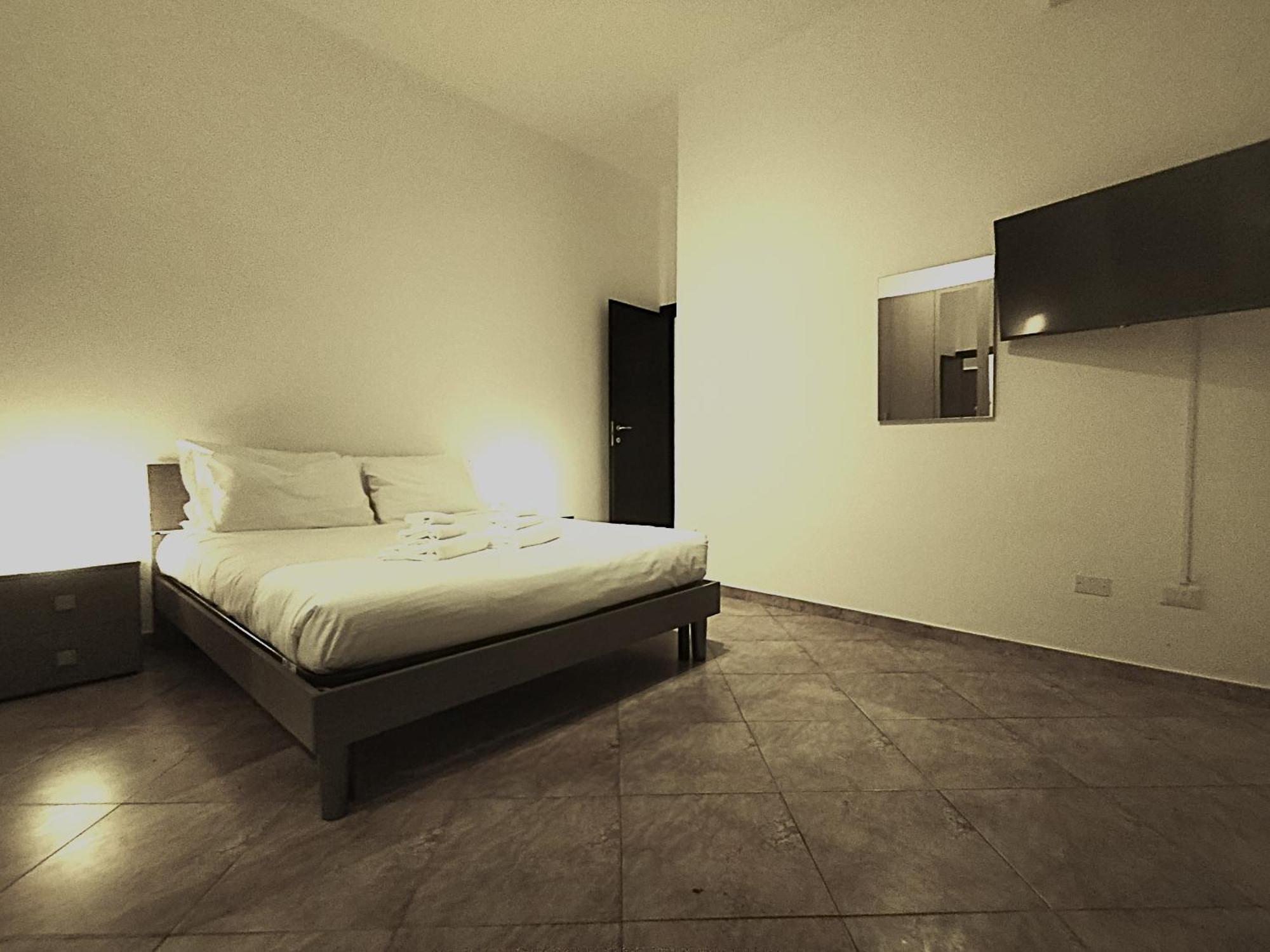 Aparthotel Hh Monferrato Alessandria Esterno foto